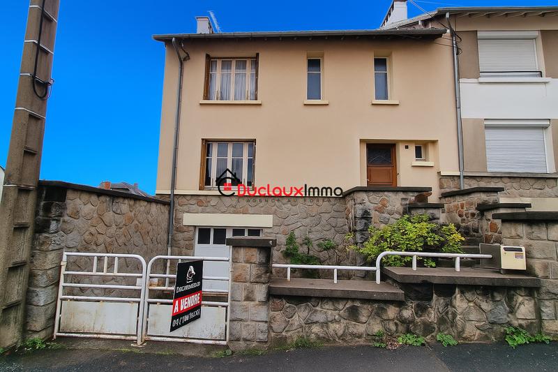 Maison - 104 m² - 5 pièces