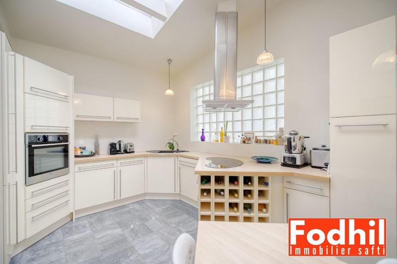 Maison - 138 m² - 5 pièces