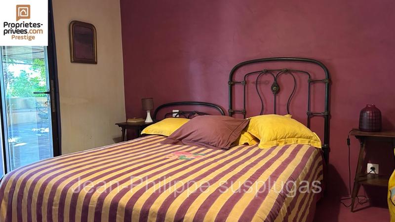 Demeure - 380 m² - 16 pièces