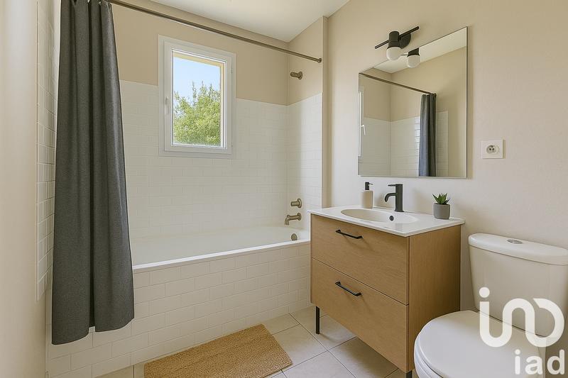 Maison - 84 m² - 4 pièces