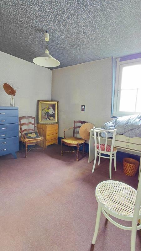 Maison - 140 m² - 7 pièces