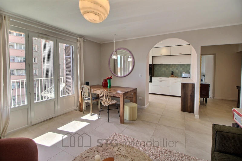 Appartement - 76 m² - 3 pièces