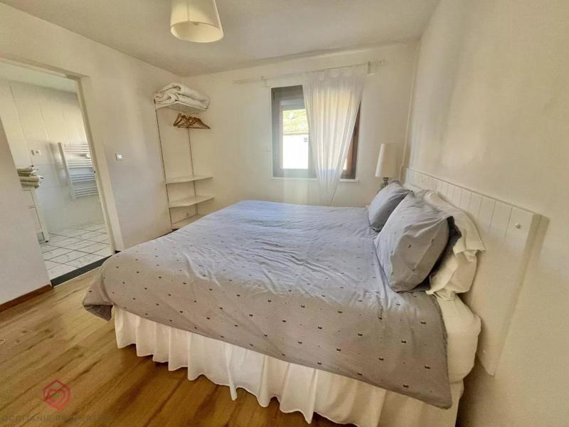 Maison chambre d'hôtes - 202 m² - 7 pièces