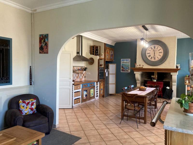 Maison - 200 m² - 7 pièces