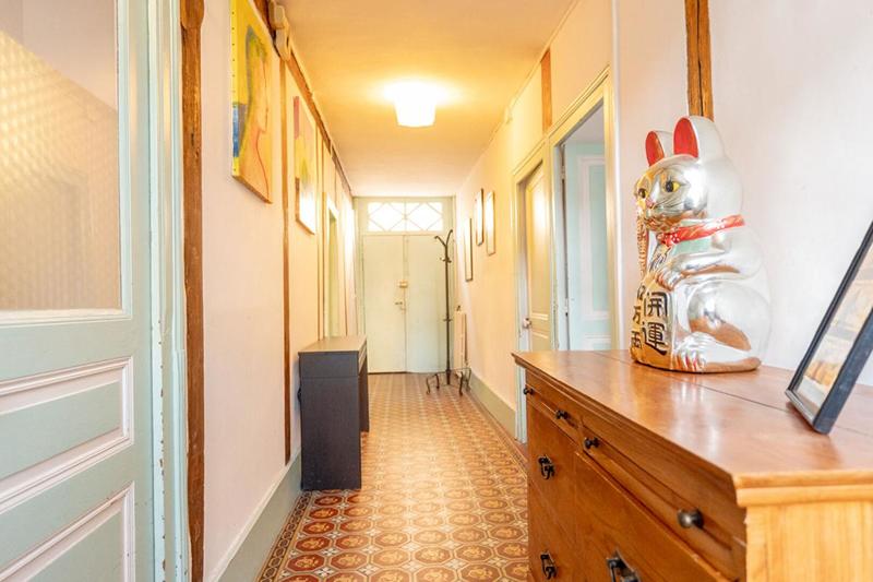 Maison - 229 m² - 8 pièces