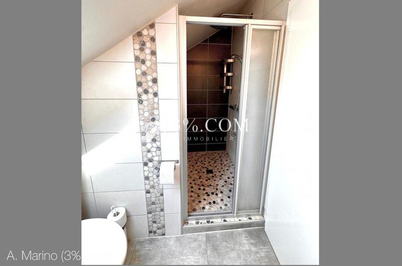 Demeure - 140 m² - 6 pièces