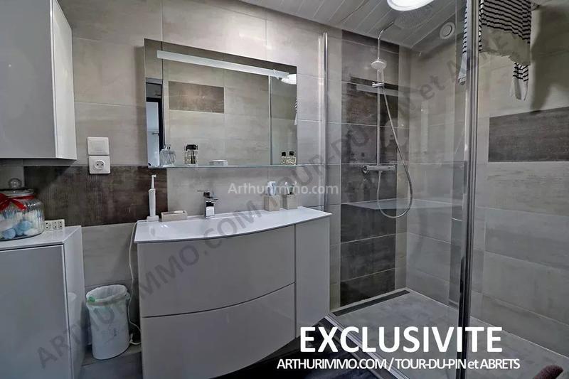 Maison - 99 m² - 4 pièces