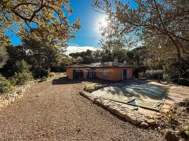 Maison - 174 m² - 5 pièces