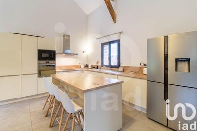 Maison - 200 m² - 7 pièces