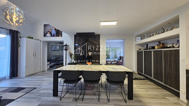 Maison - 127 m² - 5 pièces