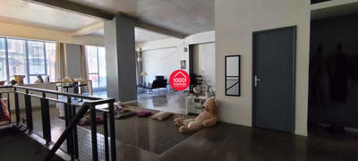 Loft - 180 m² - 5 pièces