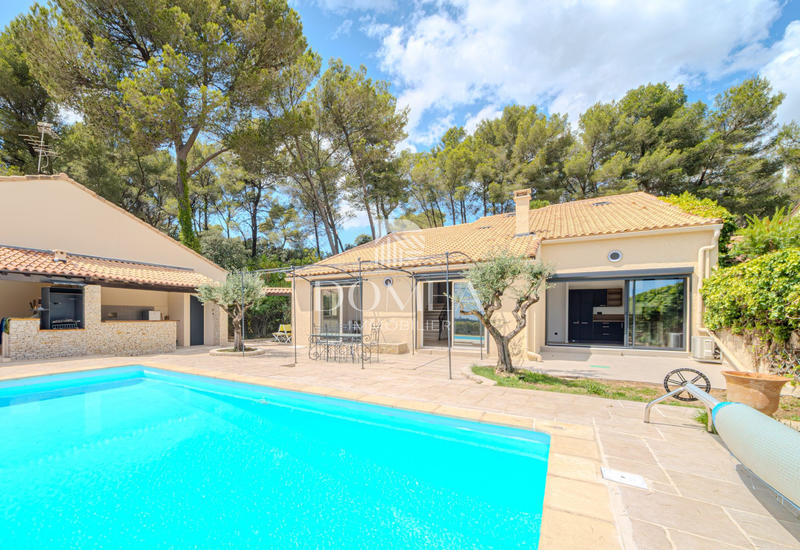 Villa - 151 m² - 7 pièces