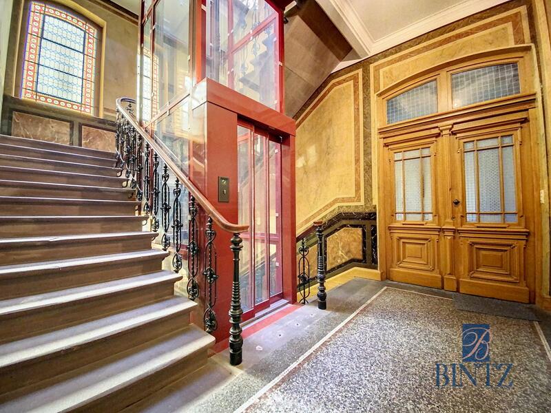 Appartement - 220 m² - 7 pièces