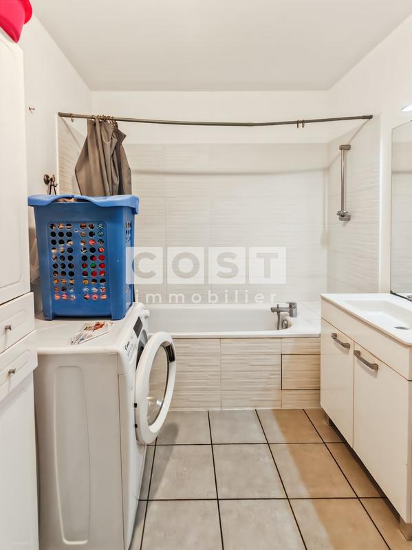 Appartement - 81 m² - 4 pièces