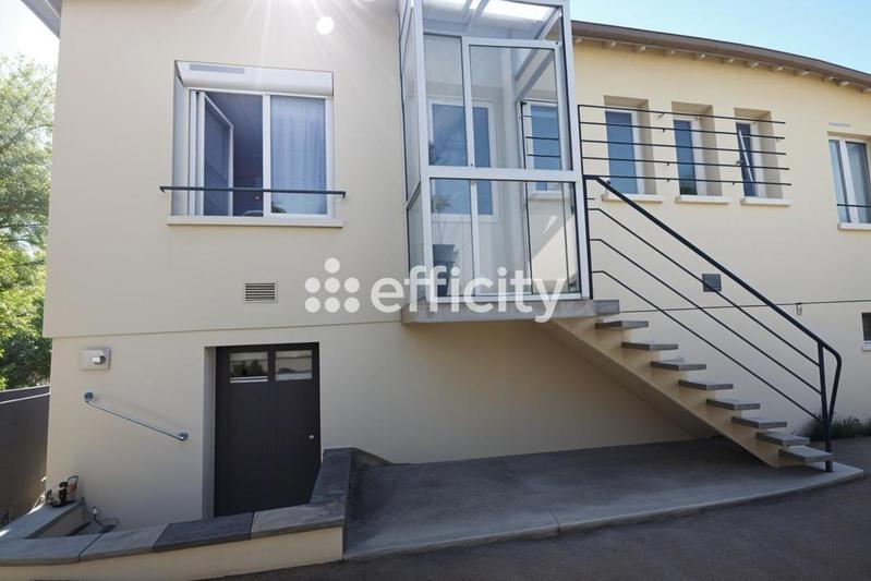 Maison - 80 m² - 4 pièces