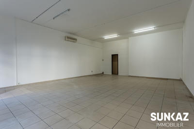 Local d'activités - 70 m² - 2 pièces