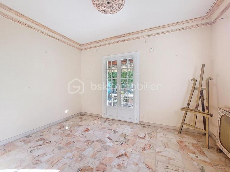 Villa - 161 m² - 7 pièces