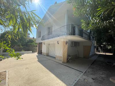 Maison - 148 m² - 7 pièces