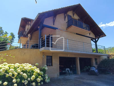 Maison - 172 m² - 5 pièces