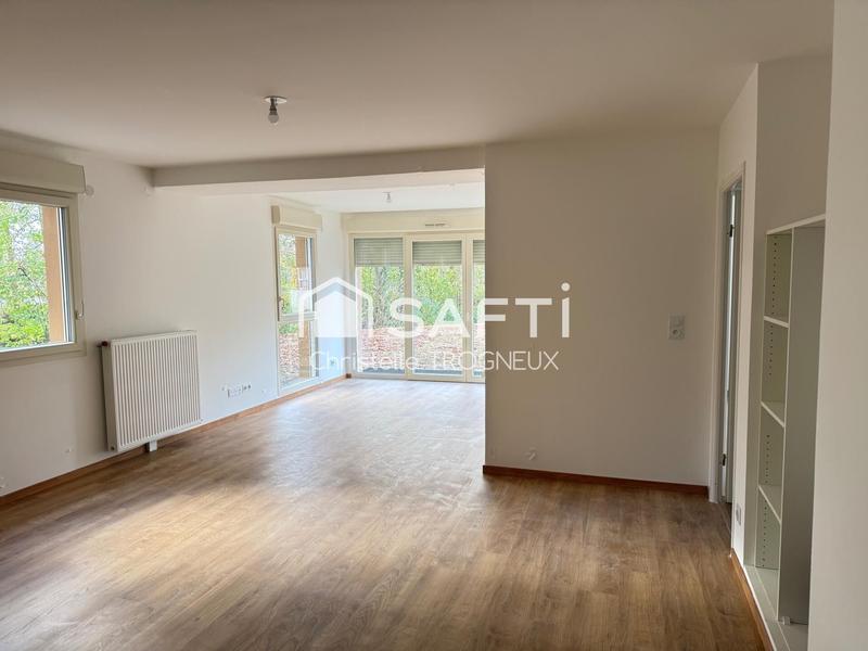Appartement - 80 m² - 4 pièces