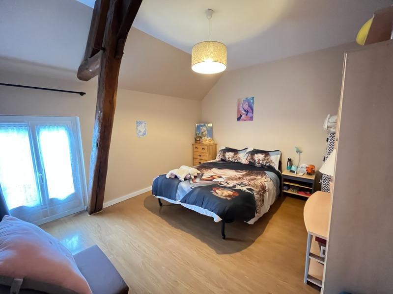 Maison - 122 m² - 6 pièces