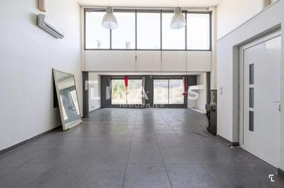 Appartement - 97 m² - 2 pièces