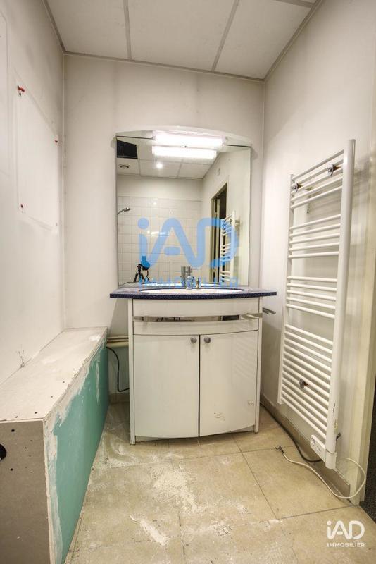 Local commercial - 83 m²