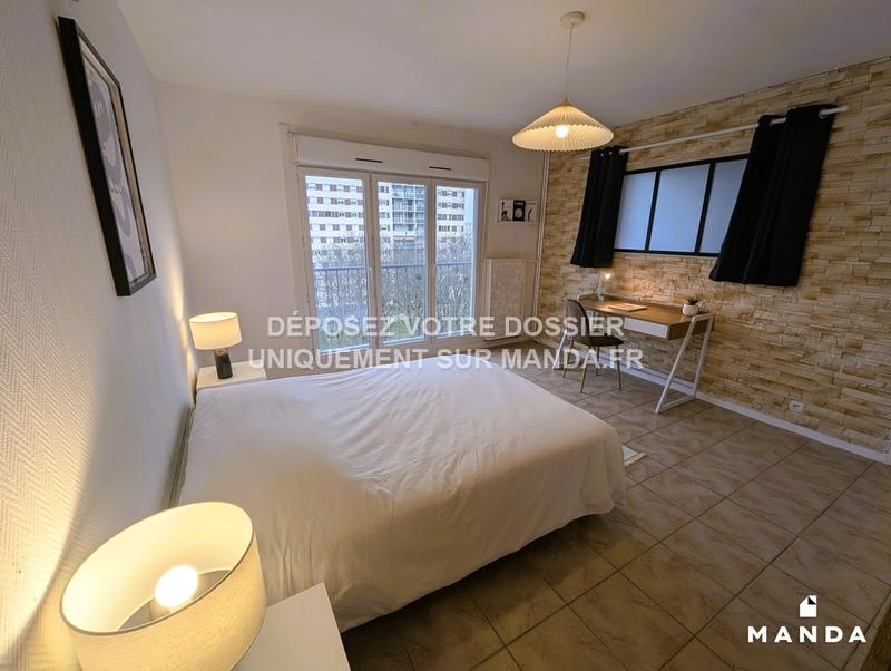 Chambre - 10 m² - 4 pièces