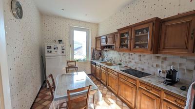 Maison - 154 m² - 8 pièces