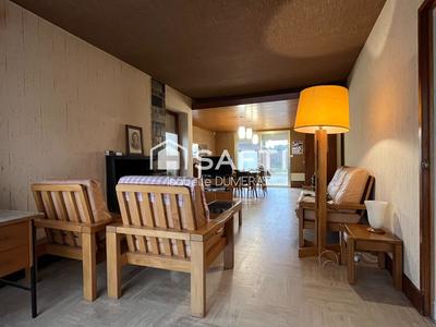 Maison - 137 m² - 5 pièces