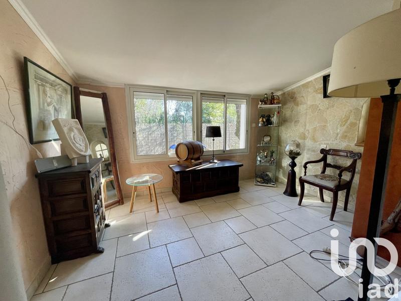 Maison - 180 m² - 9 pièces