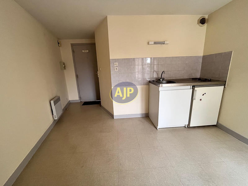 Appartement - 14 m² - 1 pièce
