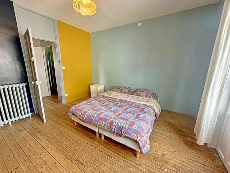 Maison - 99 m² - 5 pièces