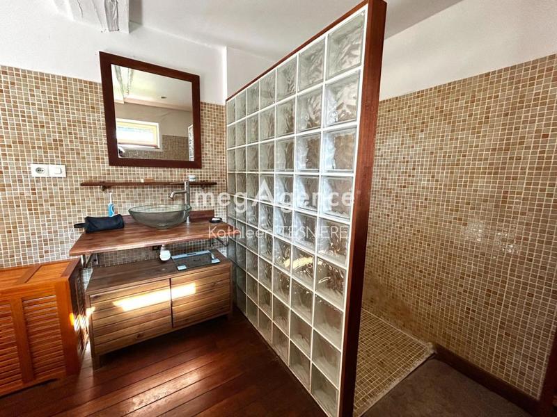 Maison - 177 m² - 5 pièces