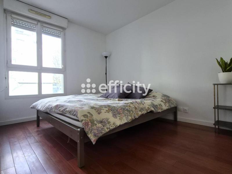 Appartement - 64 m² - 4 pièces