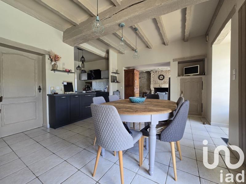 Maison - 208 m² - 9 pièces