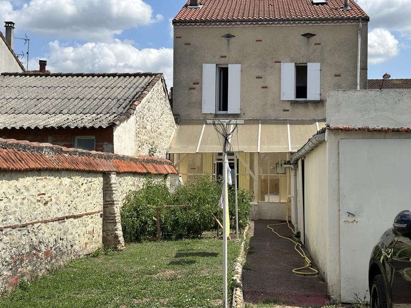 Maison de village - 120 m² - 5 pièces