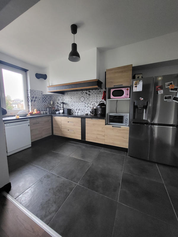 Appartement - 83 m² - 3 pièces