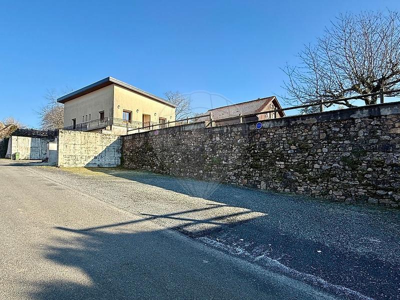 Maison - 96 m² - 4 pièces