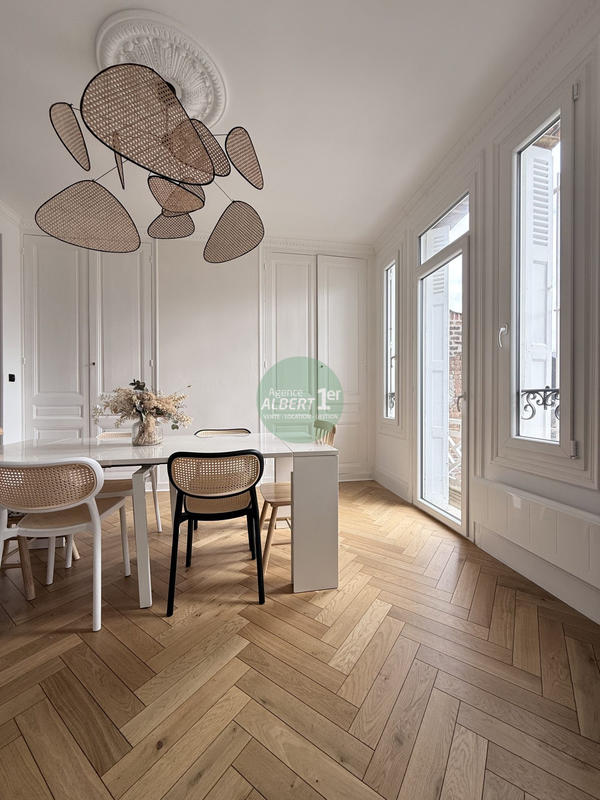 Maison ancienne - 173 m² - 7 pièces