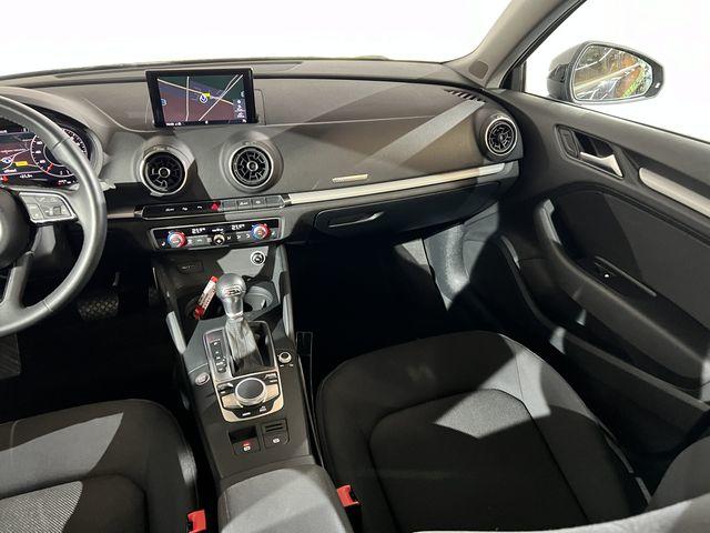 Audi A3 35 Tdi 150 Business Line s tronic 7