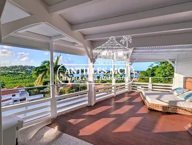 Villa - 262 m² - 7 pièces