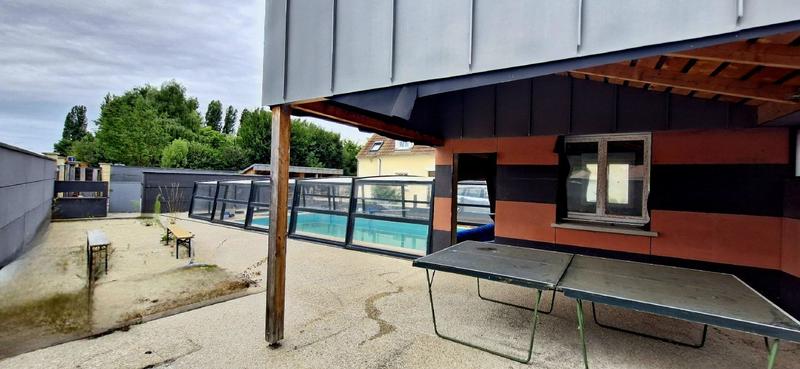 Maison - 142 m² - 8 pièces