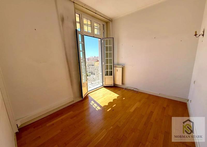 Appartement - 94 m² - 4 pièces