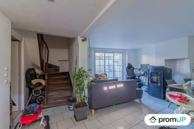 Maison - 95 m² - 6 pièces