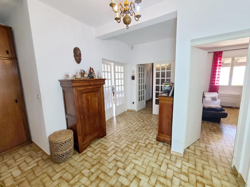 Maison - 194 m² - 6 pièces