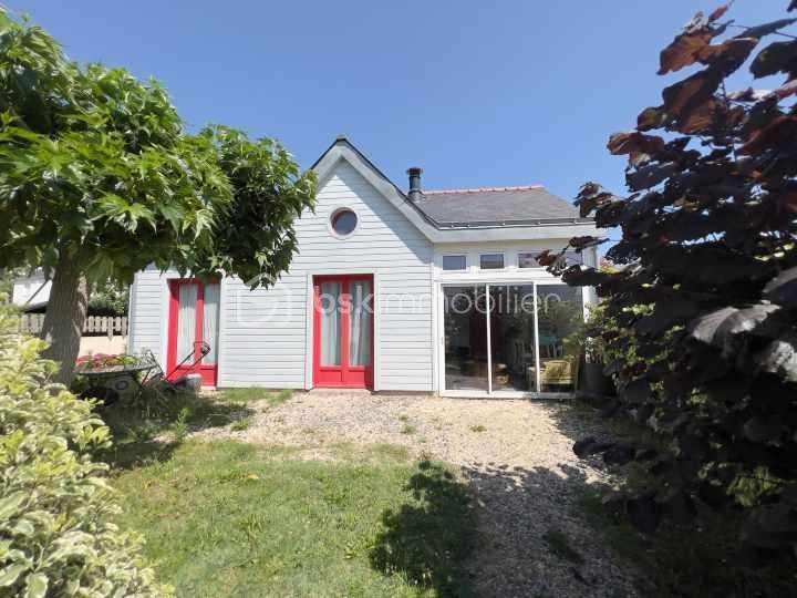 Maison - 90 m² - 5 pièces