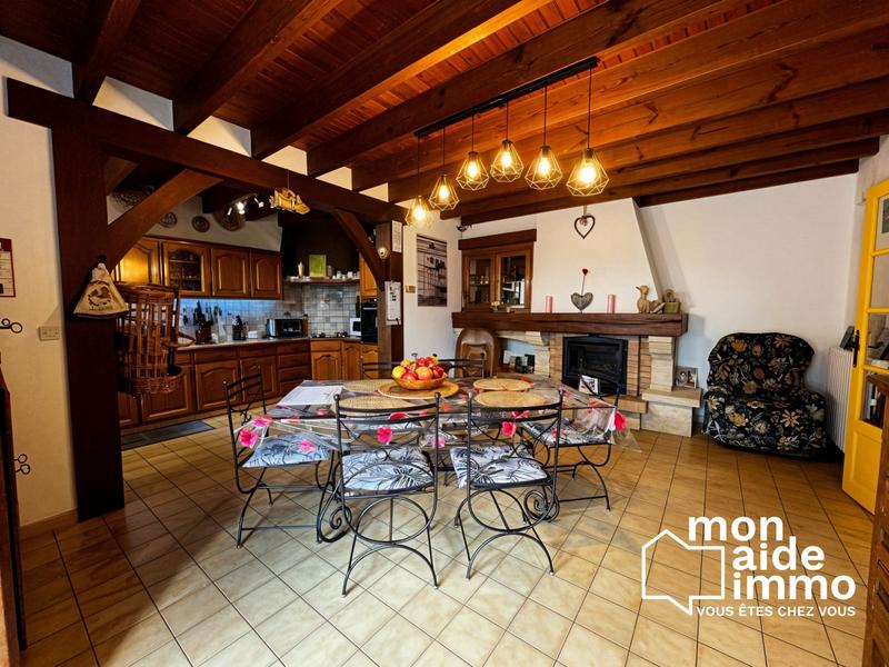 Maison - 158 m² - 5 pièces