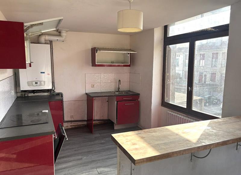 Appartement - 80 m² - 4 pièces