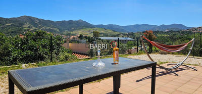 Villa - 237 m² - 10 pièces